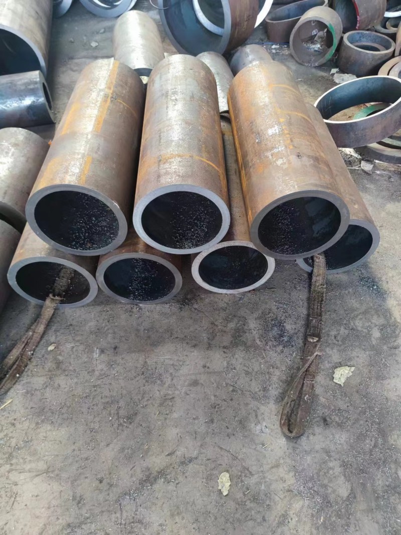 丽江丽江丽江12Cr1MovG无缝钢管切割